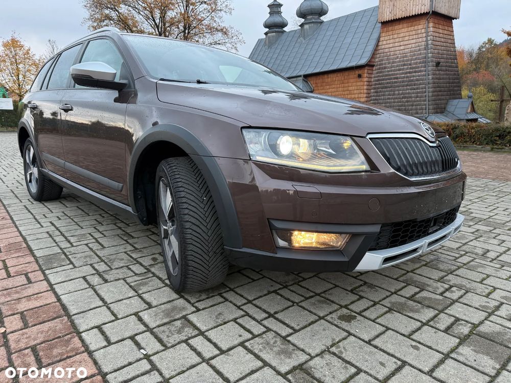 Skoda Octavia 2.0 TDI 4x4 DSG Scout - 3