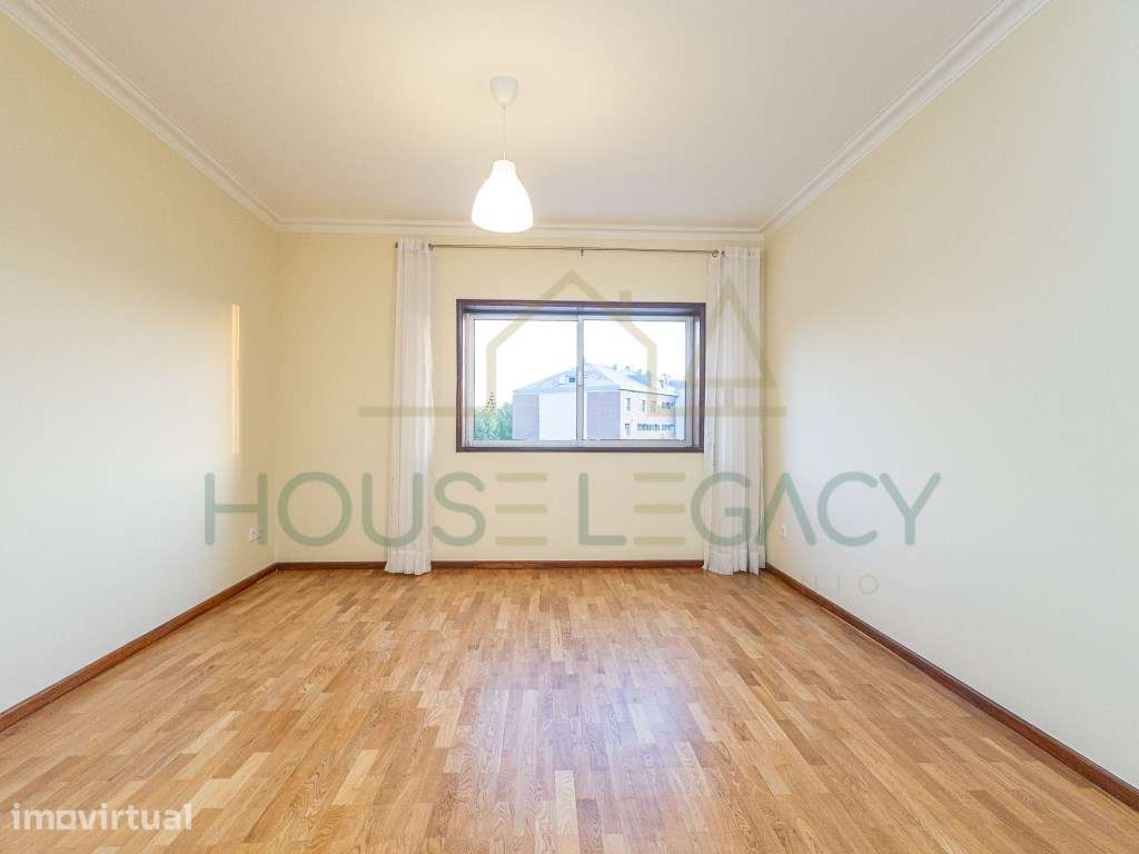 Apartamento T2+1, junto ao NorteShopping - Grande imagem: 3/31