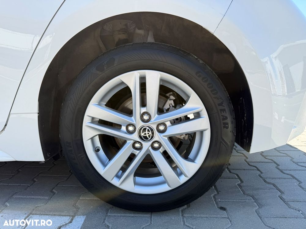 Toyota Corolla - 26