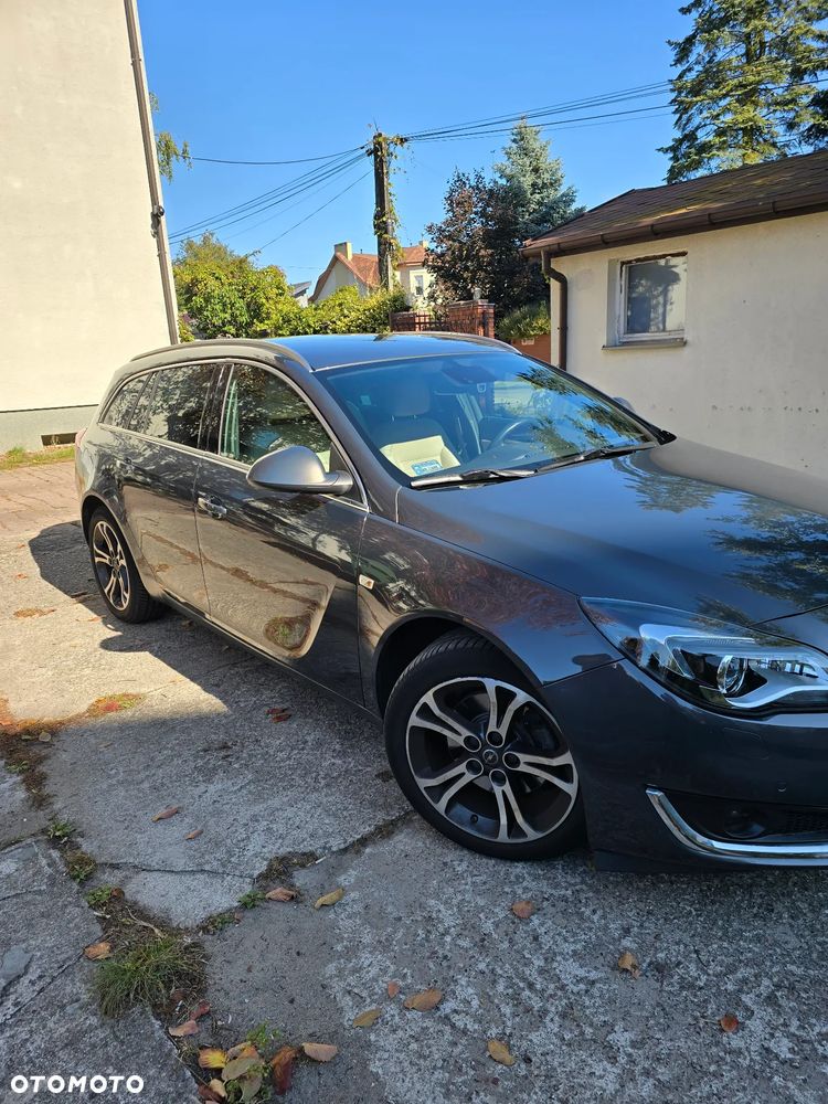 Opel Insignia - 8