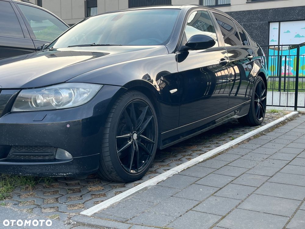 BMW Seria 3 320d - 5