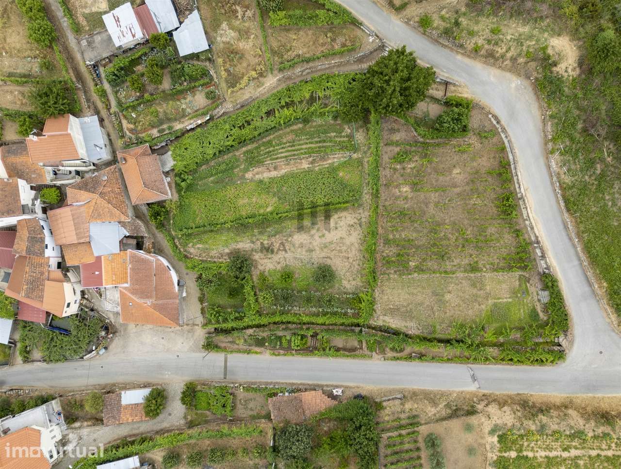 TERRENO RUSTICO | 1400m2 Planos | Salzedas - Grande imagem: 2/7