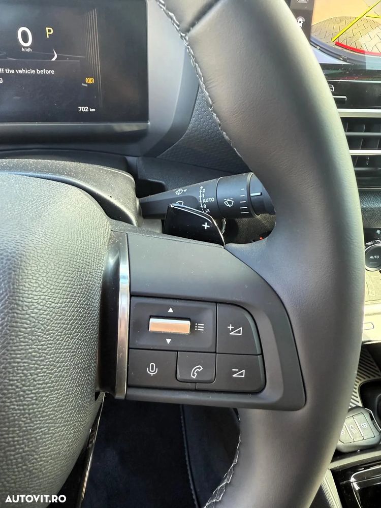 Citroën C4 1.2 PureTech S&S EAT8 Shine - 11