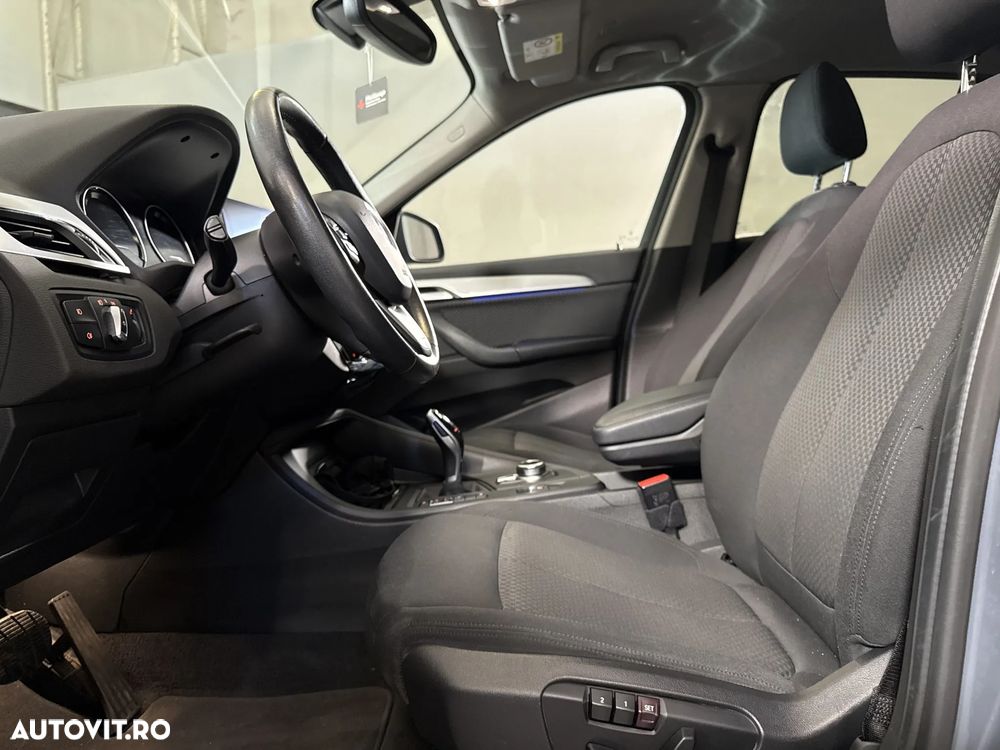 BMW X1 - 24