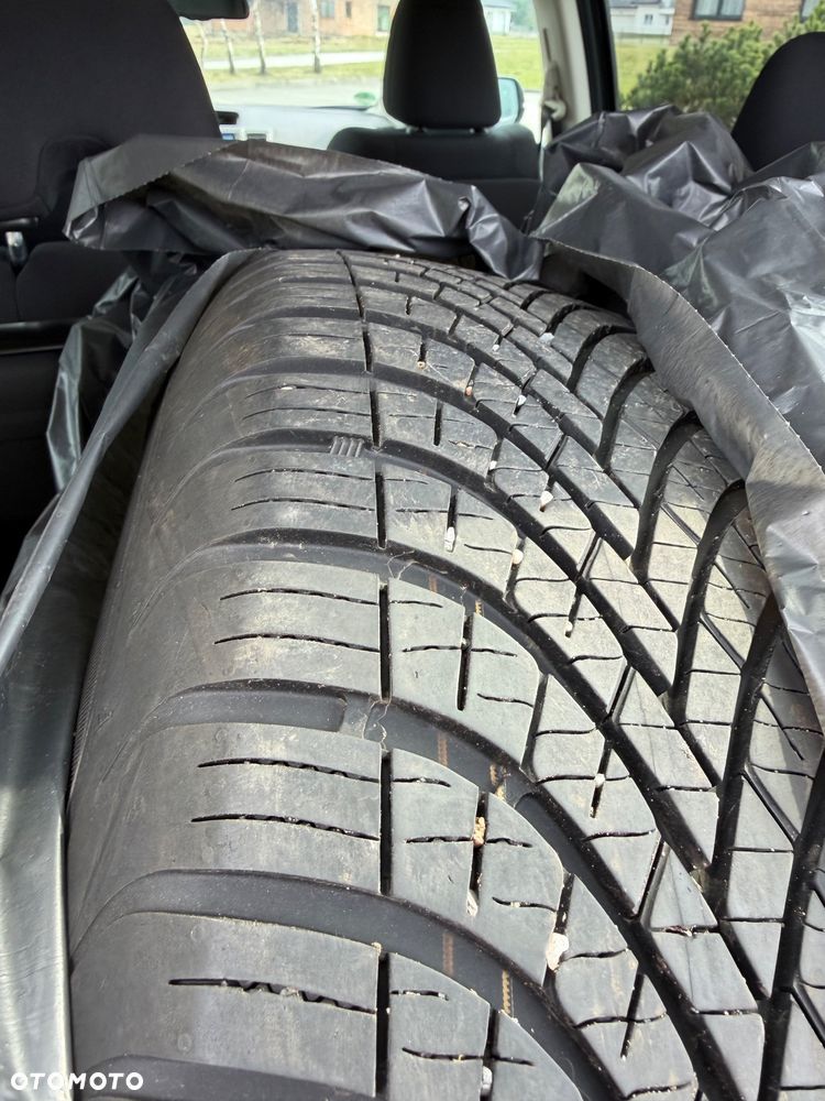 Honda CR-V 2.0i-VTEC 4WD Automatik Elegance - 25