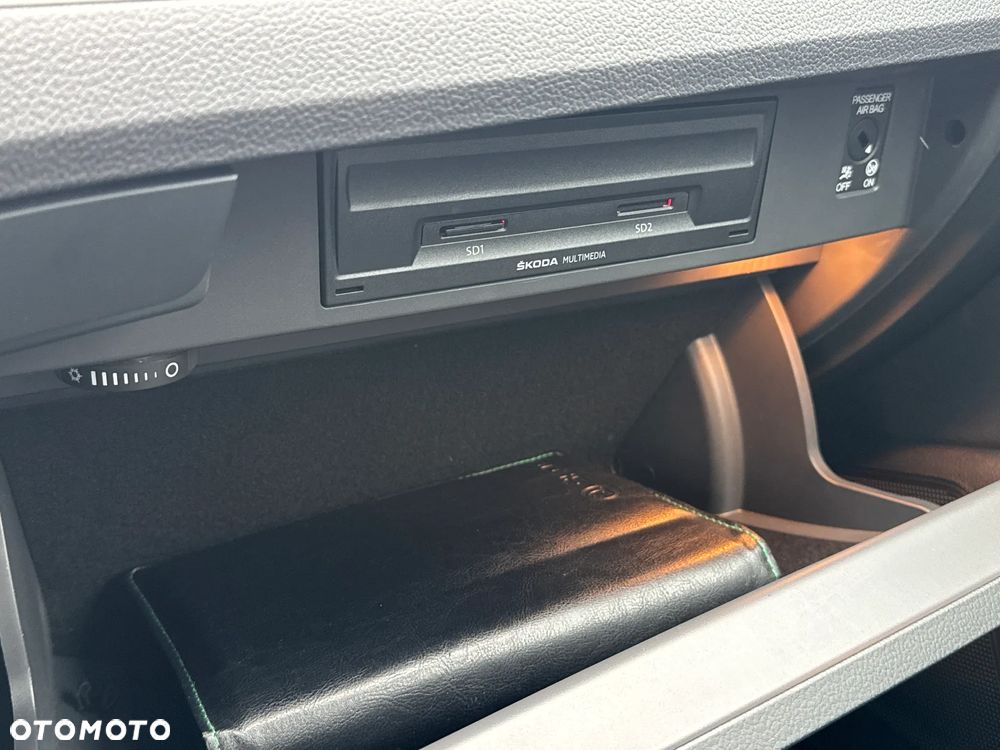 Skoda Superb 1.6 TDI Ambition - 31