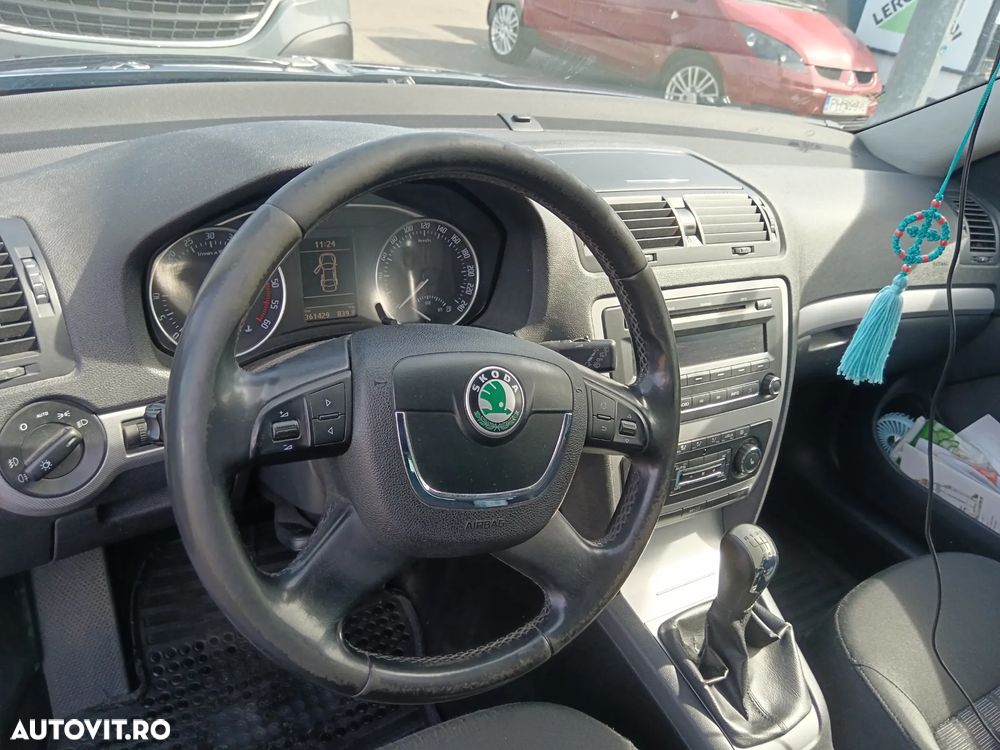 Skoda Octavia - 11