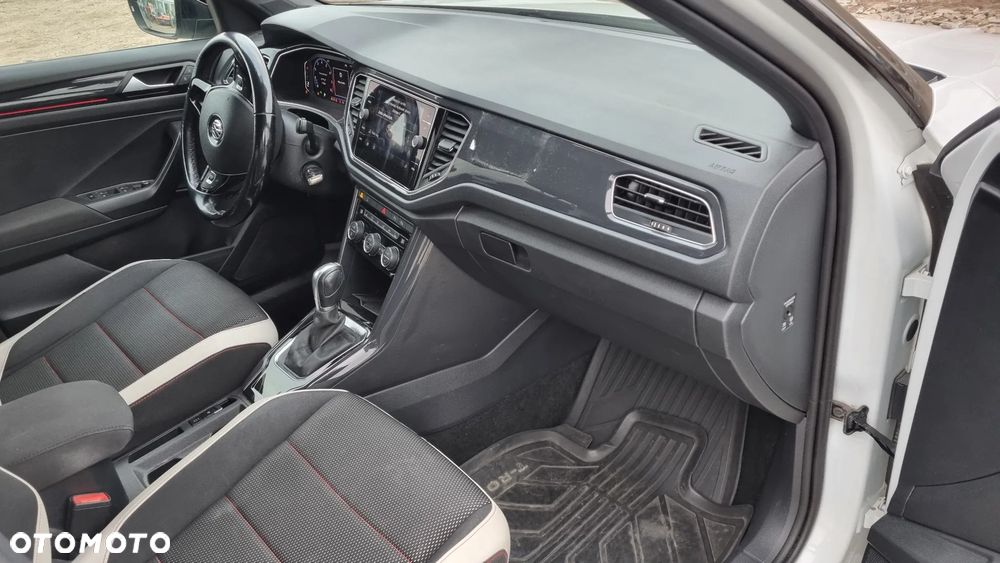 Volkswagen T-Roc 1.5 TSI ACT Advance DSG - 22