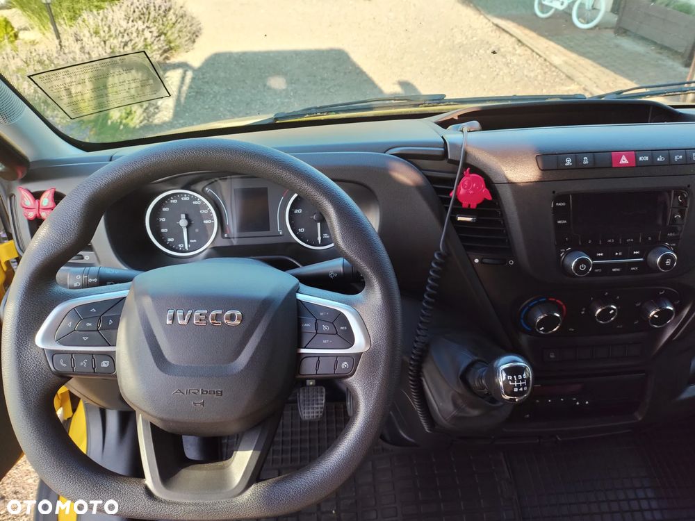 Iveco Daily 70C18 - 6