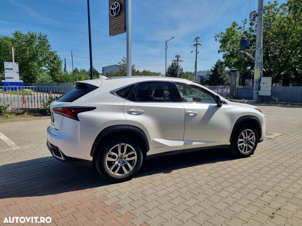 Lexus Seria NX 300h AWD Executive Plus - 3