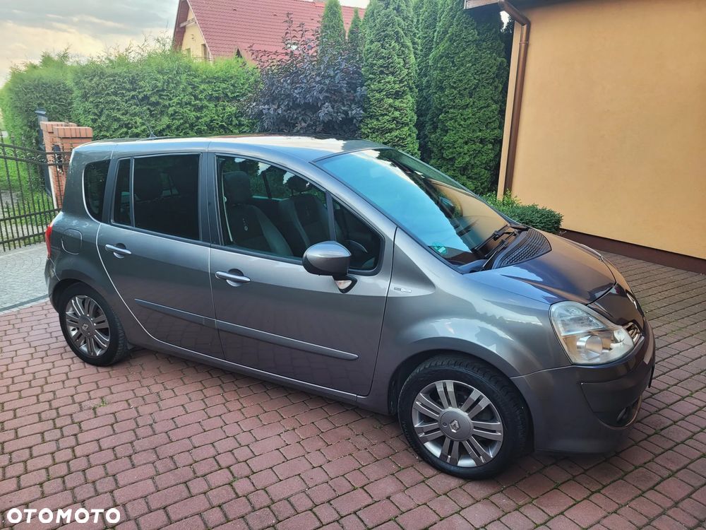 Renault Modus 1.2 16V TCE Night and Day - 8