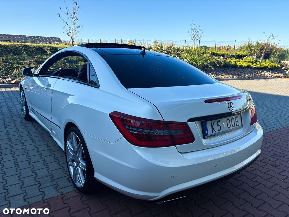 Mercedes-Benz Klasa E 500 BlueEffICIENCY - 13