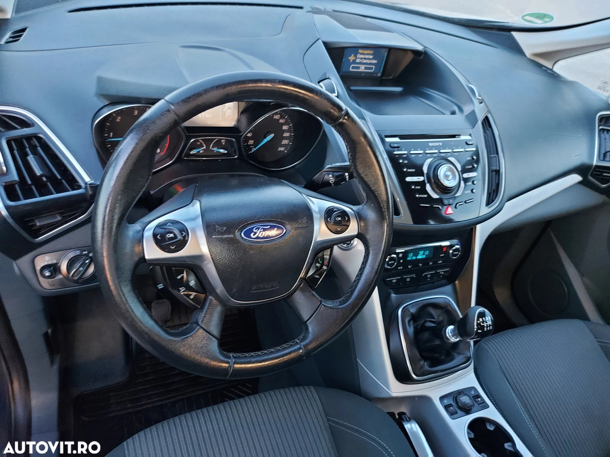 Ford Grand C-Max - 17