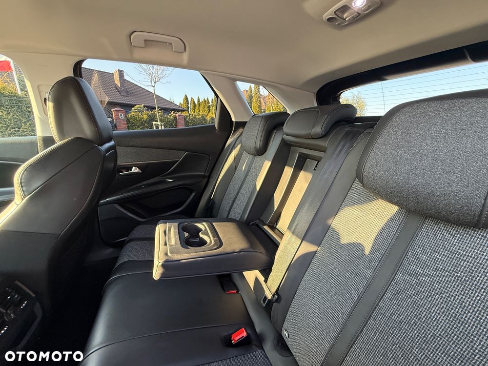 Peugeot 3008 PureTech 130 Stop & Start GPF EAT8 Active Business-Paket - 12