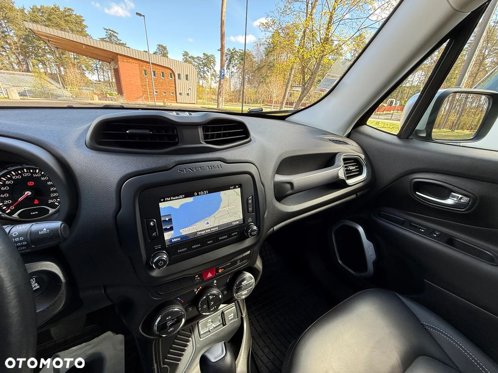 Jeep Renegade - 33