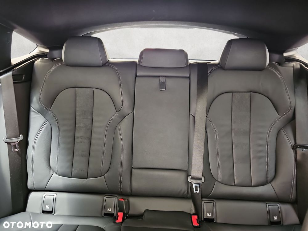 BMW X6 - 22