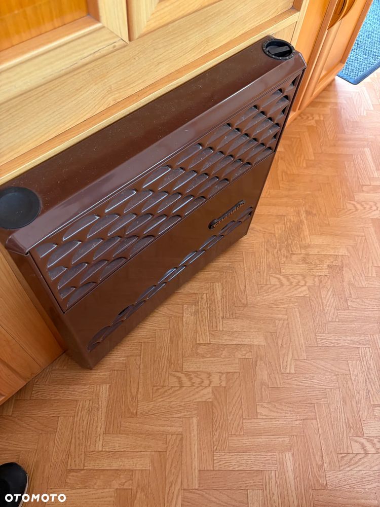 LMC Luxcus - 13