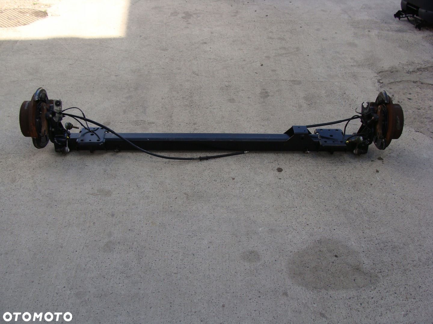 OŚ TYLNA BELKA KOŁA 16 PÓŁRESOR DUCATO JUMPER BOXER 01374263080 - 1