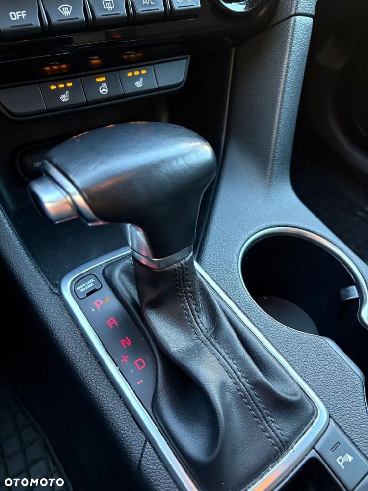 Kia Sportage 1.6 T-GDI L 4WD DCT - 19