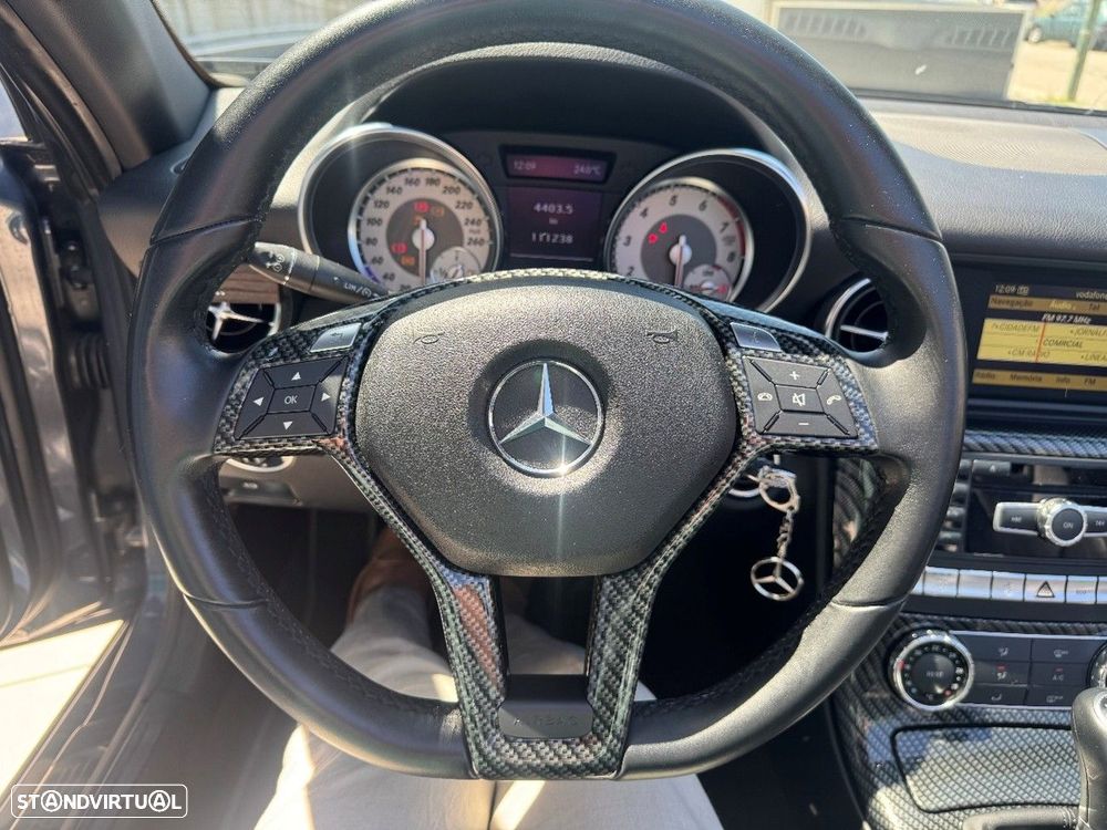 Mercedes-Benz SLK 200 (BlueEFFICIENCY) - 13