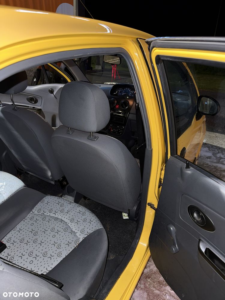 Chevrolet Spark - 5