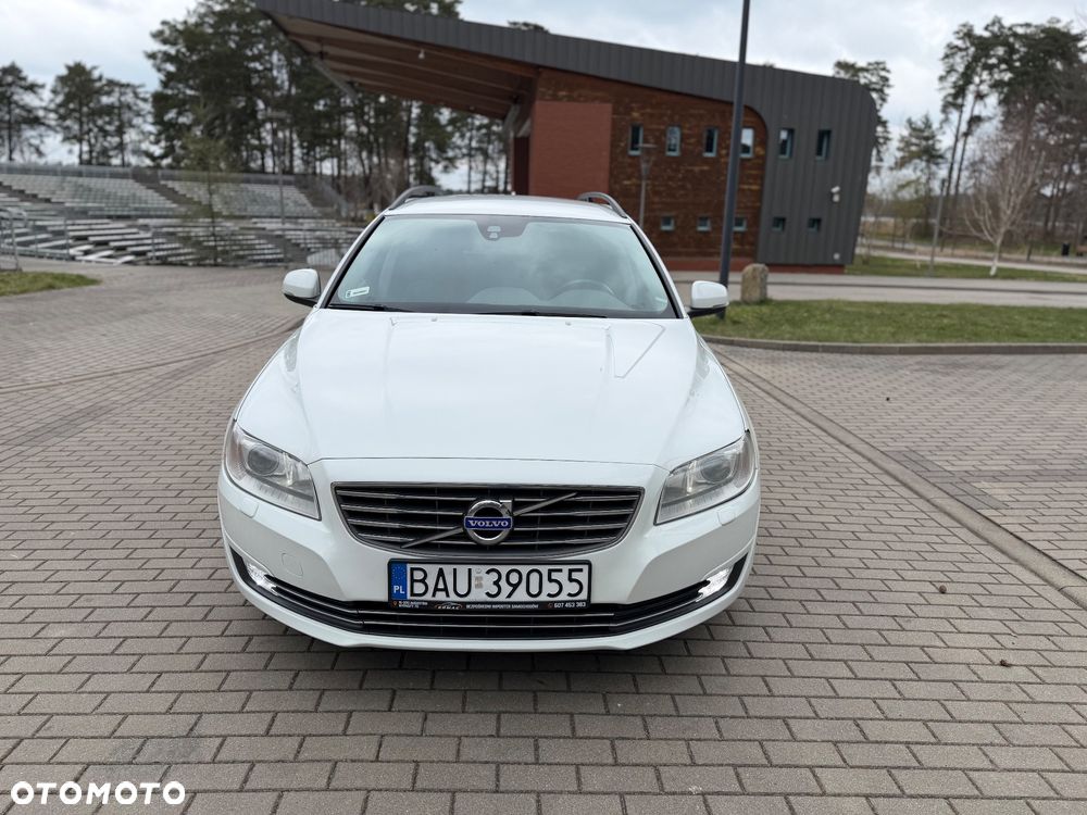 Volvo V70 D4 Geartronic Summum - 3