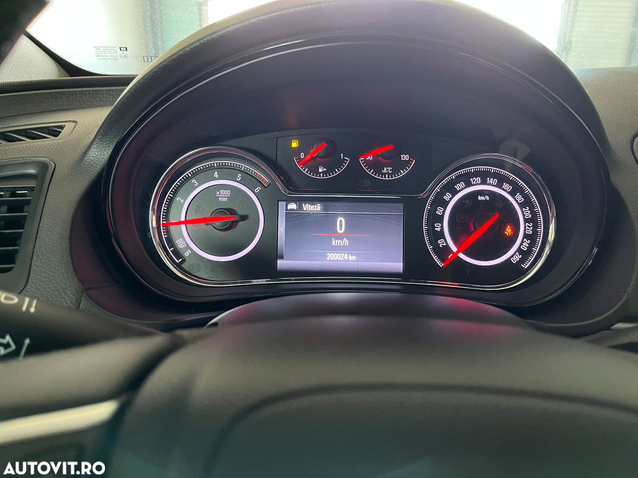 Opel Insignia 2.0 CDTI ECOTEC - 8