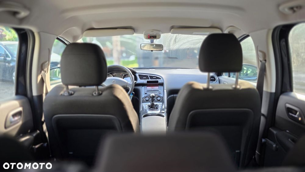 Peugeot 3008 120 VTi Access - 28