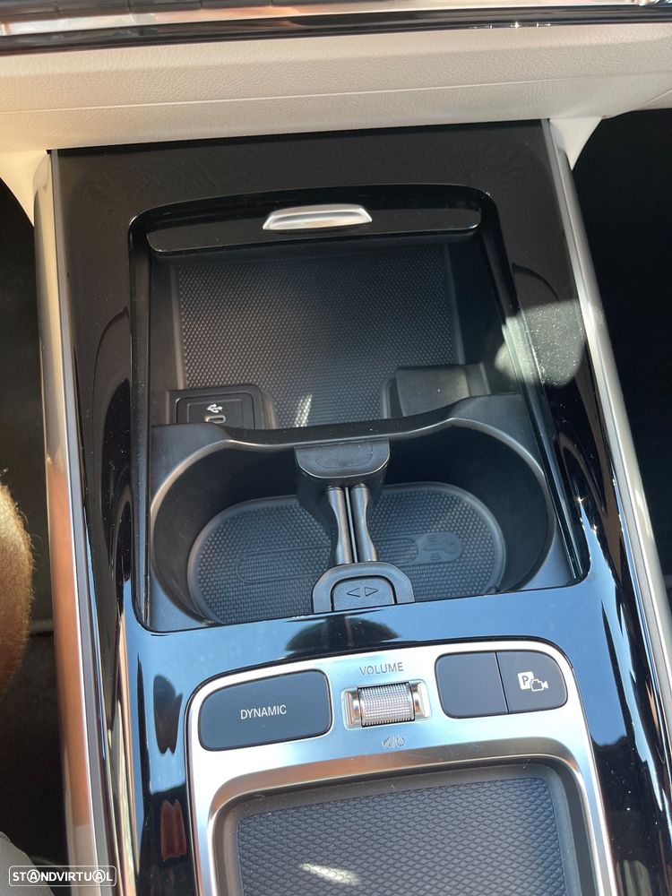 Mercedes-Benz EQA 250+ - 12