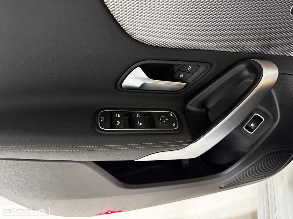 Mercedes-Benz A 250 - 28