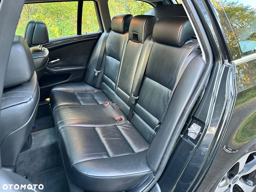 BMW Seria 5 - 28
