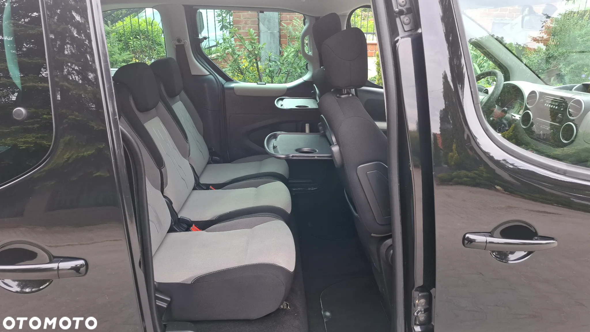 Peugeot Partner Tepee HDi FAP 110 Tendance mit Familien-Paket - 10
