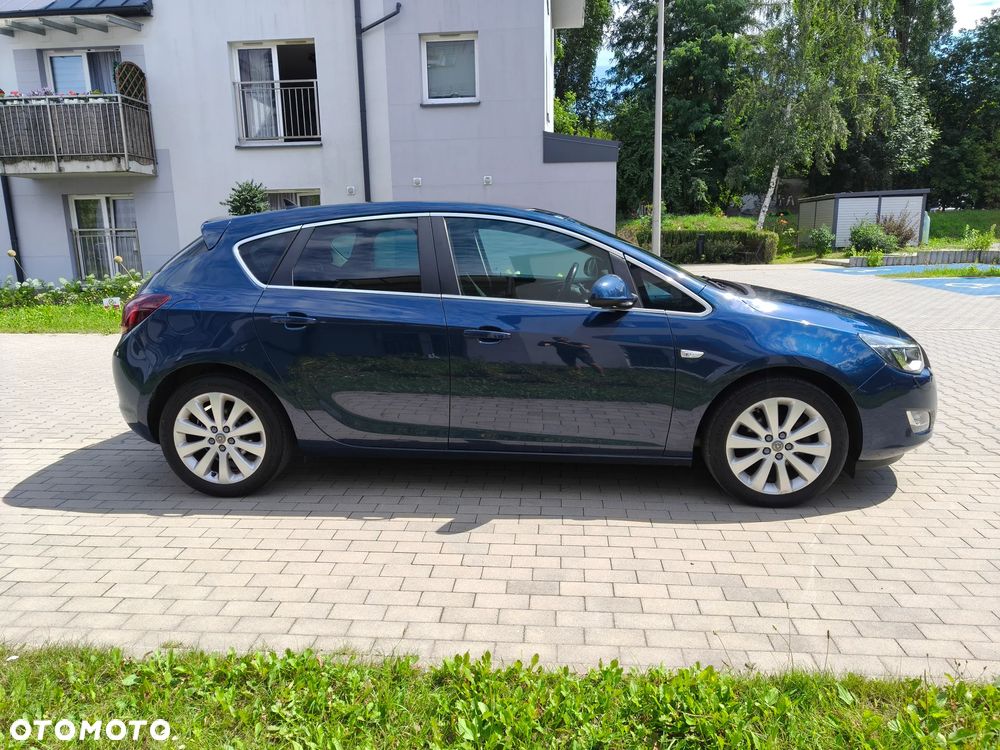 Opel Astra 1.4 Turbo Innovation - 12