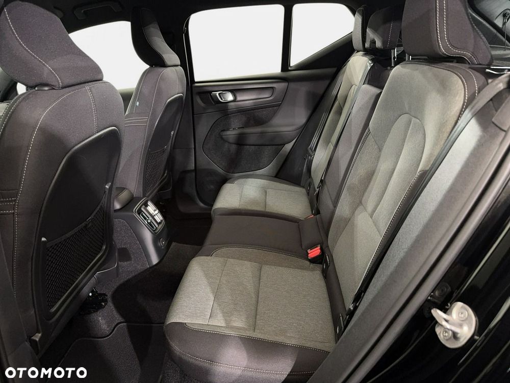 Volvo XC 40 - 15