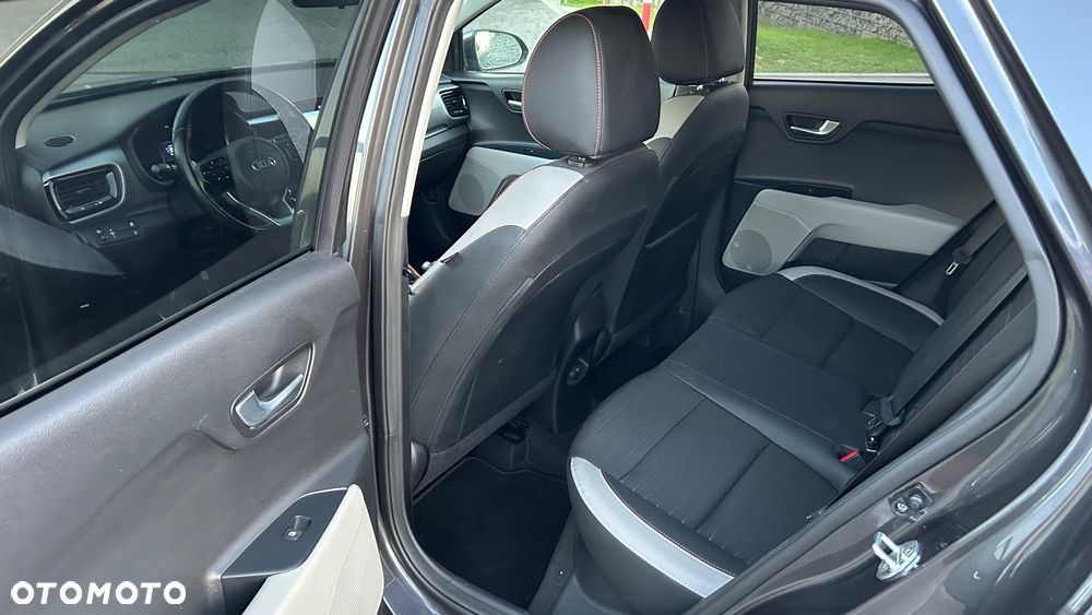 Kia Stonic 1.0 T-GDI DCT OPF Platinum Edition - 23