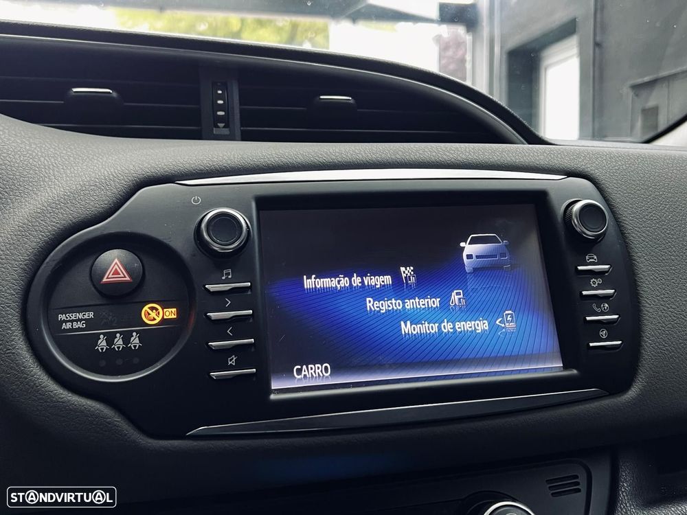 Toyota Yaris 1.5 HSD Comfort - 27