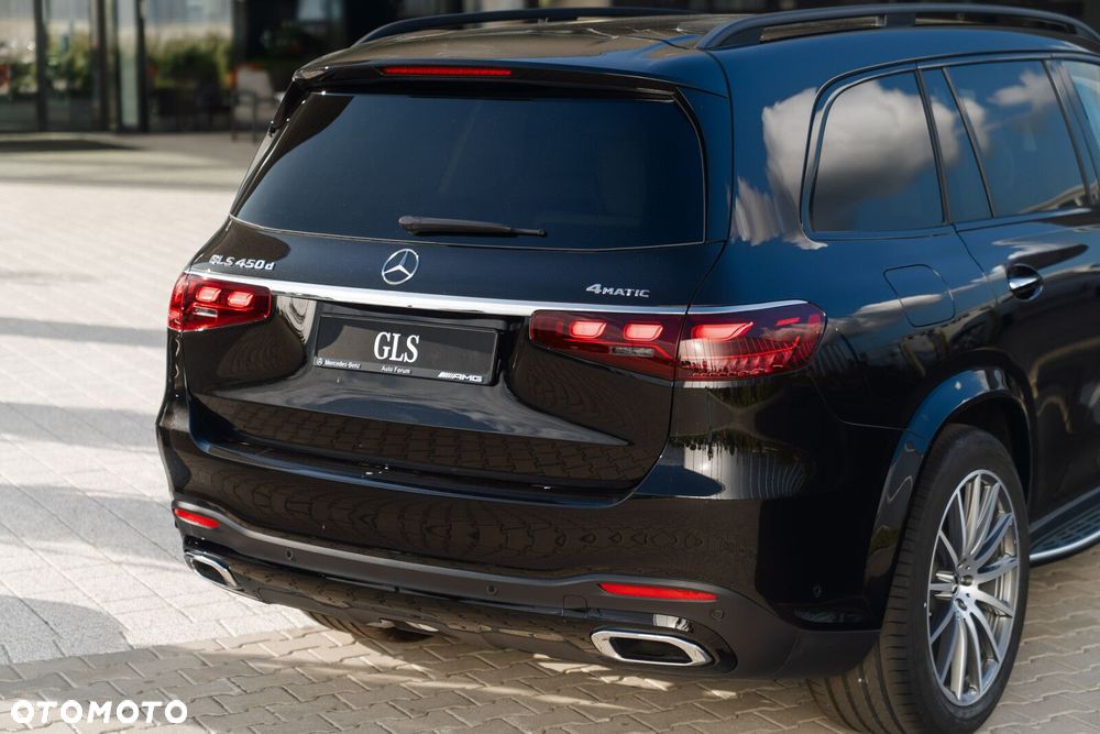 Mercedes-Benz GLS - 8