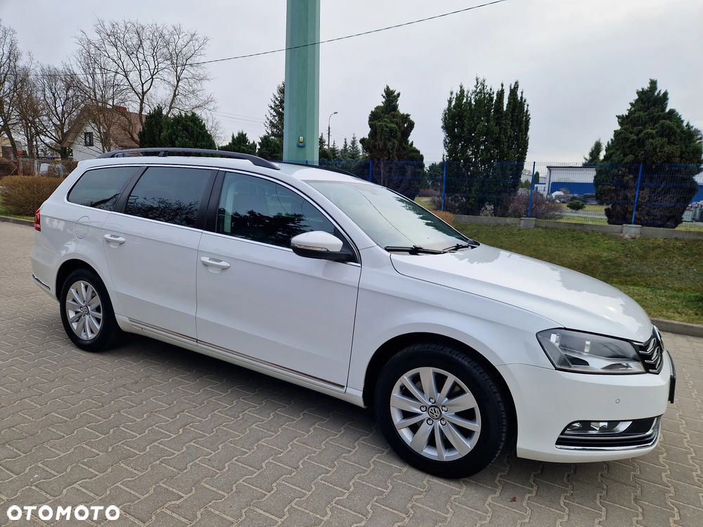 Volkswagen Passat - 13