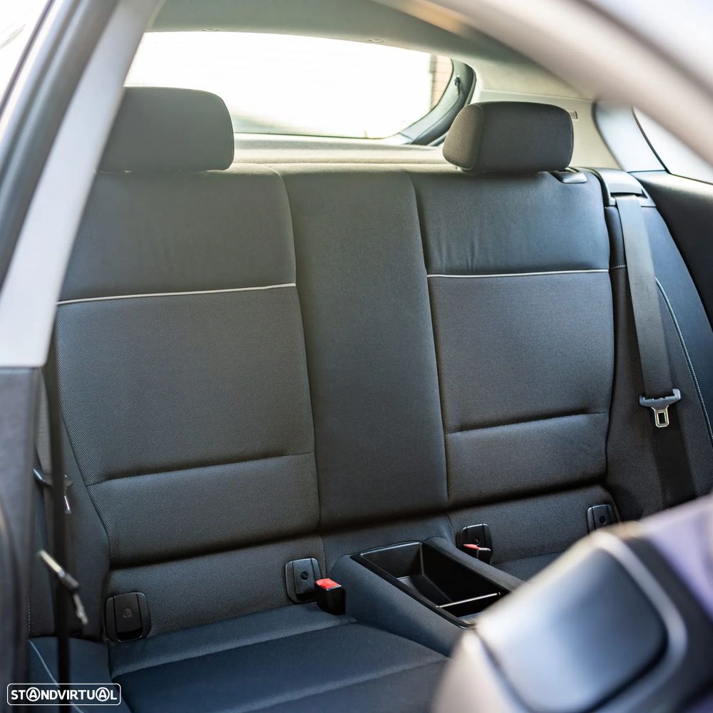 BMW 120 d DPF Edition Sport - 5