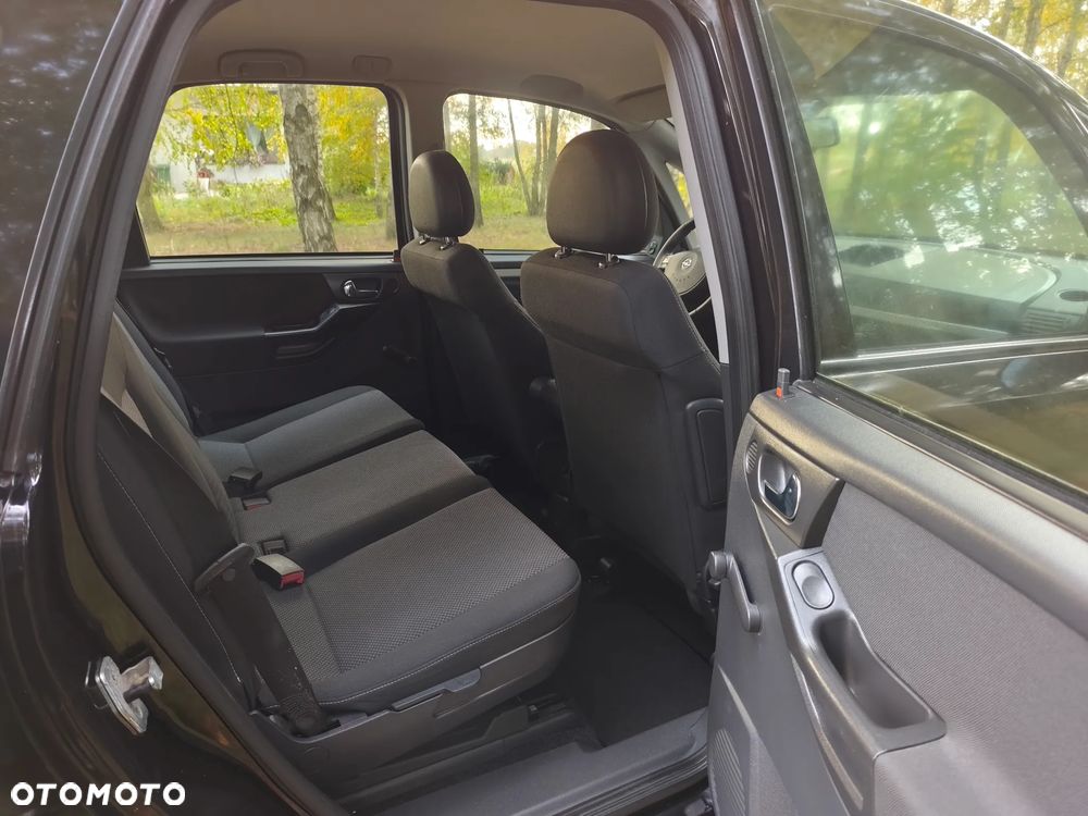 Opel Meriva - 23