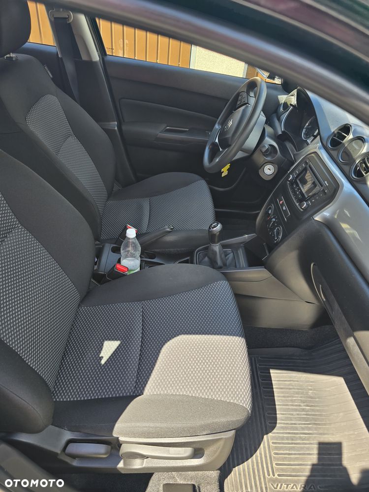 Suzuki Vitara 1.6 Comfort 2WD - 8