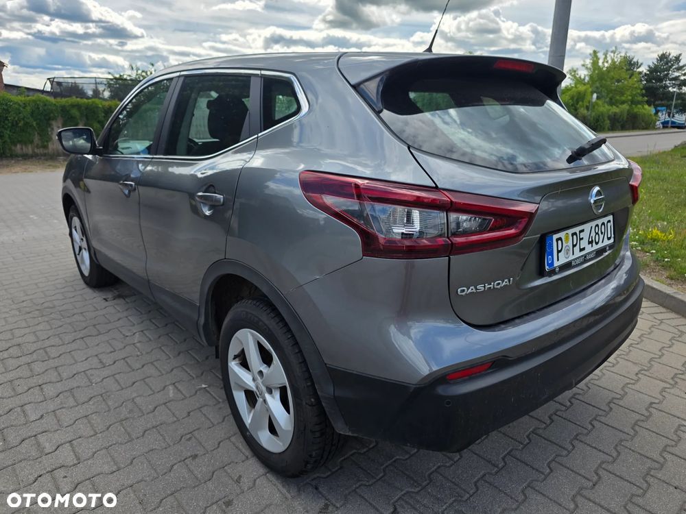 Nissan Qashqai 1.3 DIG-T SHIRO - 3