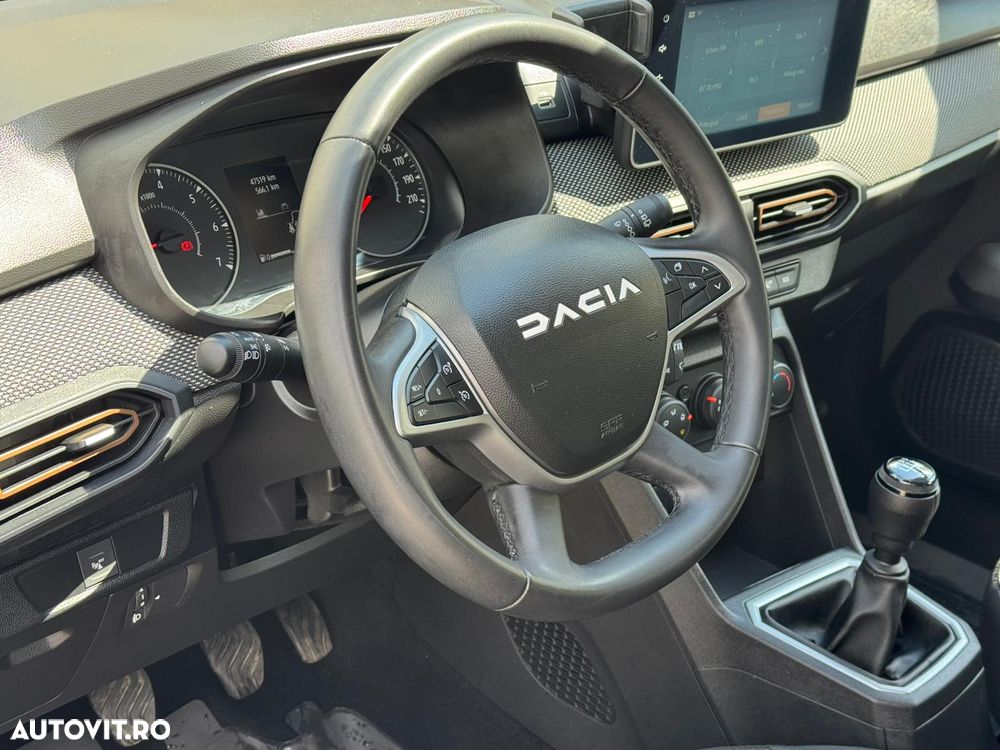 Dacia Sandero Stepway TCe 90 MT6 Comfort - 10