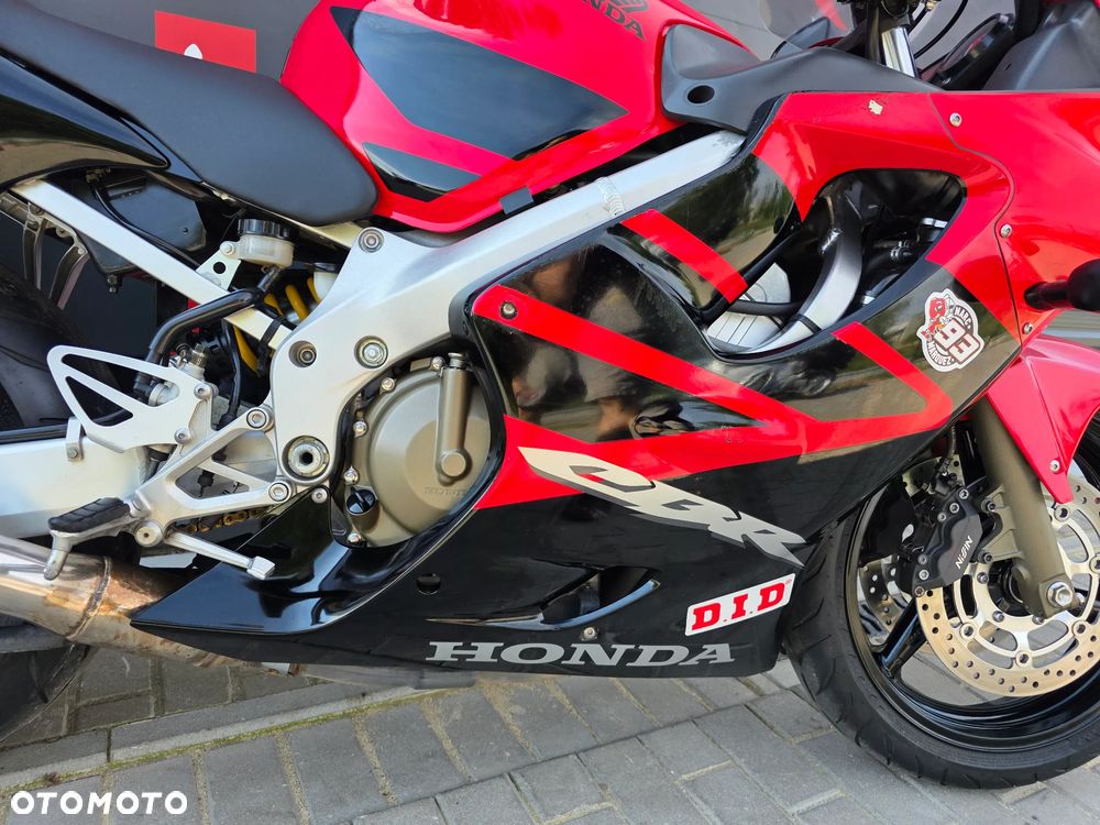 Honda CBR - 23