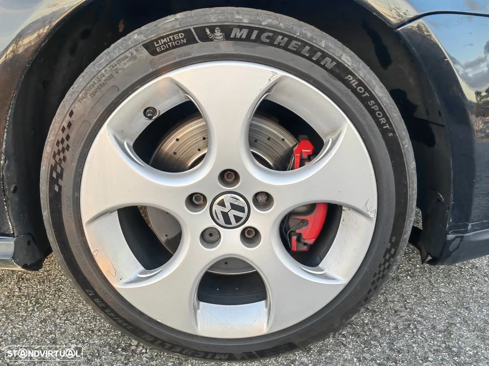 VW Golf 2.0 GTi - 26