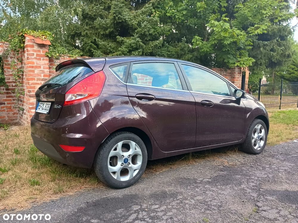 Ford Fiesta 1.25 Titanium EU5 - 3