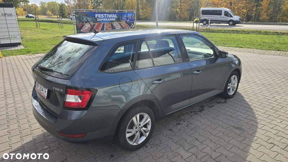 Skoda Fabia - 5
