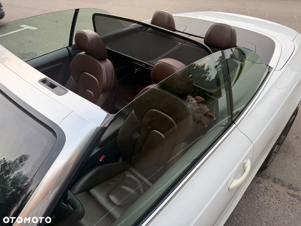 Audi A5 Cabrio - 16