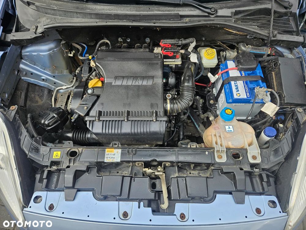 Fiat Grande Punto - 16