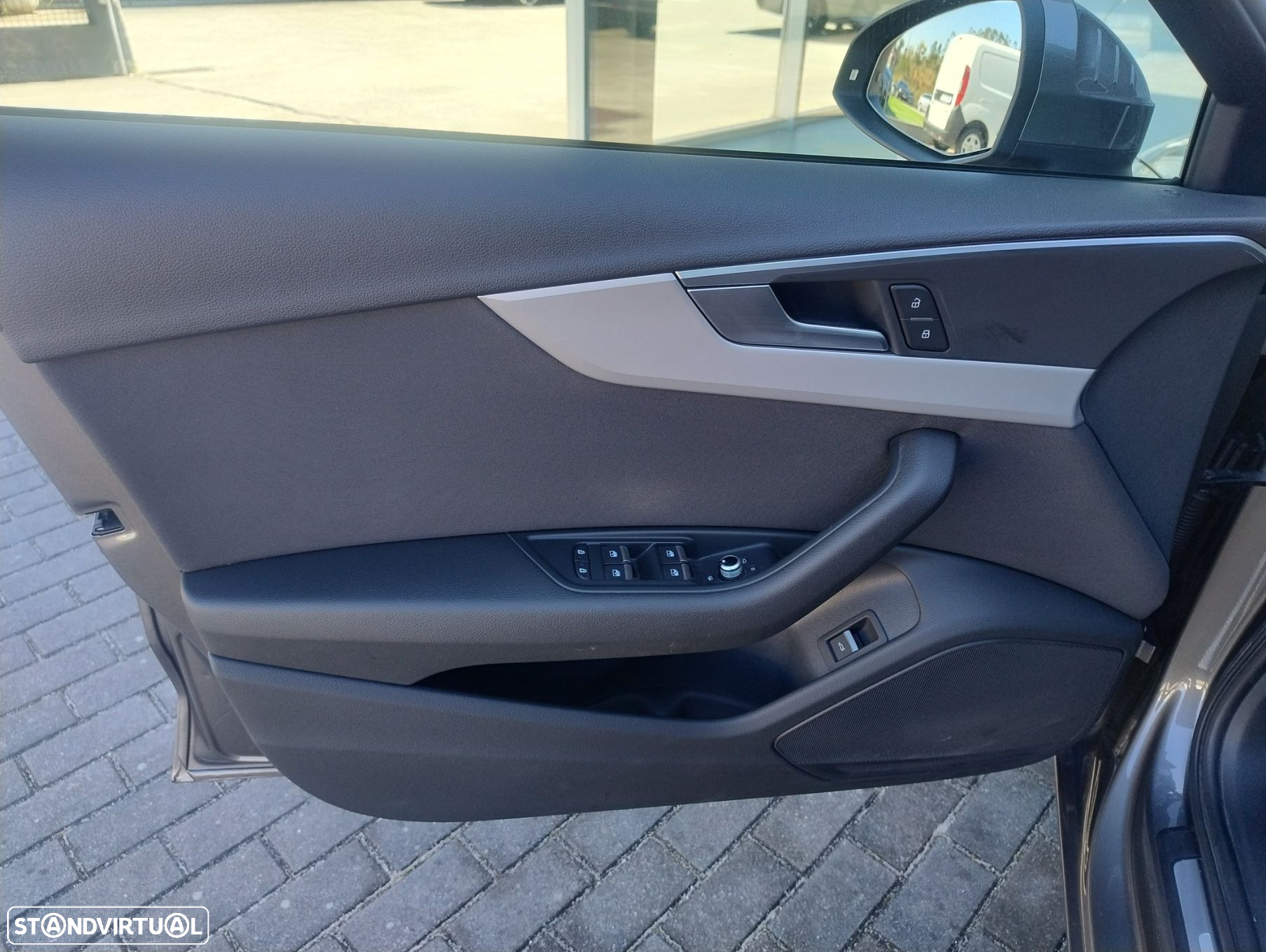 Audi A4 Avant 35 TDI Fleet Edition S tronic - 11